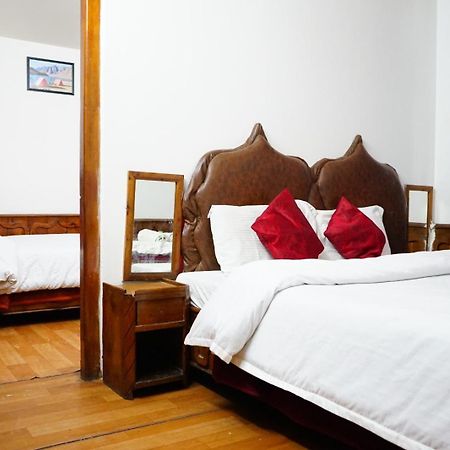 Hotel Magnolia Mallroad Manali Eksteriør billede