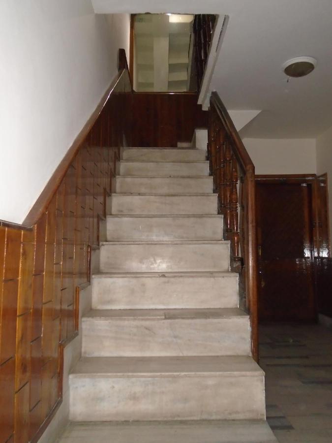 Hotel Magnolia Mallroad Manali Eksteriør billede