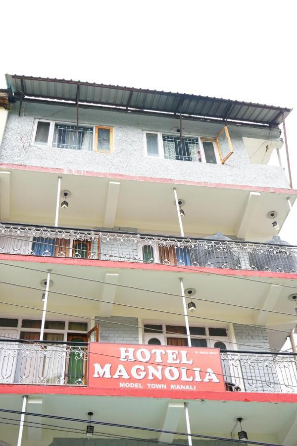 Hotel Magnolia Mallroad Manali Eksteriør billede